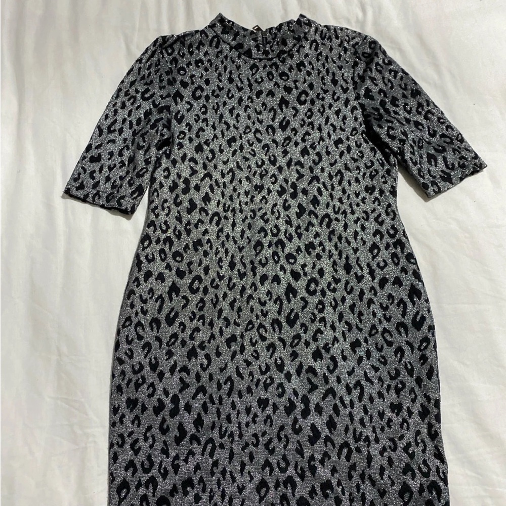 Elegant Black and Gray Leopard Print Dress